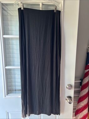 Old Navy Black Maxi Skirt - Relaxed Fit